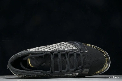 853336-023 Black Room 23 Trophy Jordan 0728
